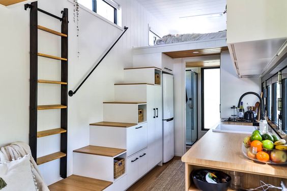 20 Awesome Incredible Tiny Homes19