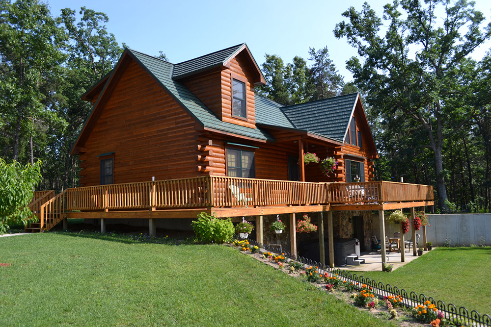 Gastineau Log Homes