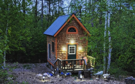 Crooked River Tiny House